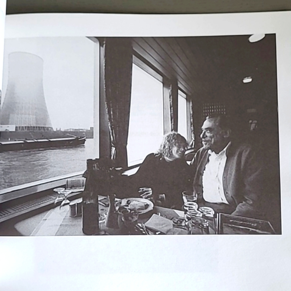 Charles Bukowski: Shakespeare Never Did This Vintage Coffee Table Book - Picture 5 of 16